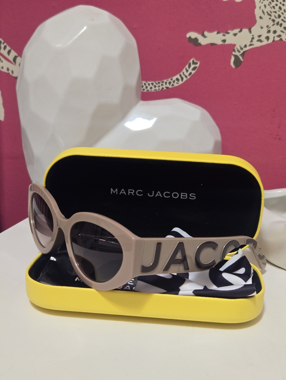 EUC Marc Jacobs Marc 694/G/S Nude Brown With Brown SF Lenses